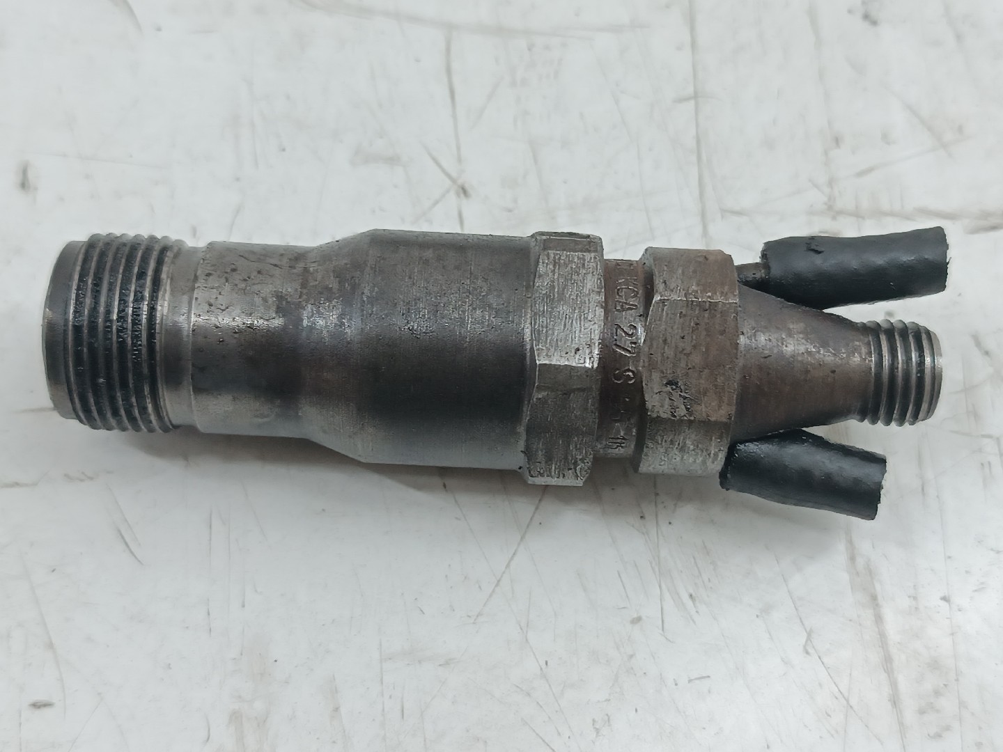 Injetor de combustível MERCEDES-BENZ SPRINTER 3-t Caixa (903) | 95 - 06