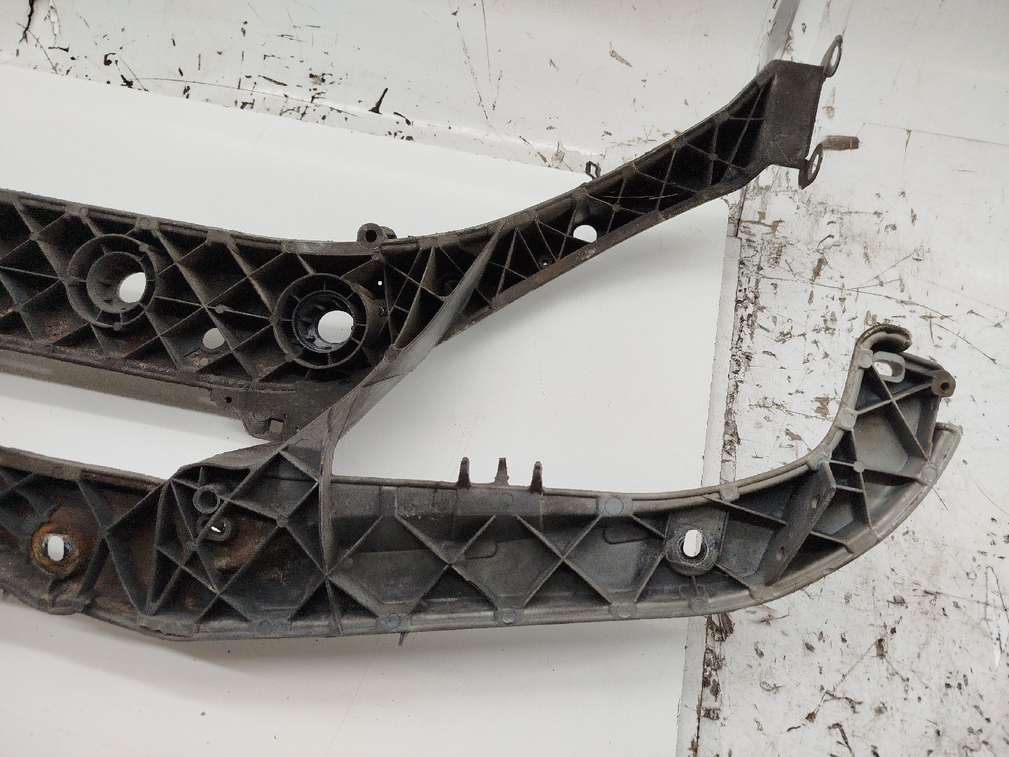 Frente em Fibra ou Chapa FORD FOCUS Turnier (DNW) | 99 - 07 Imagem-6