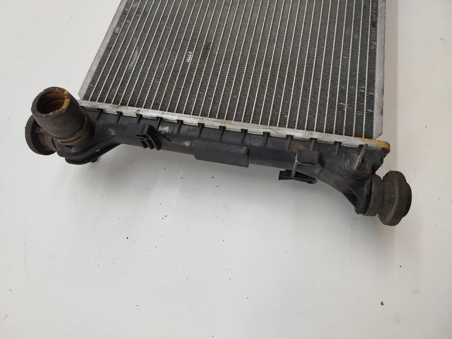 Radiador da Água FORD FOCUS Turnier (DNW) | 99 - 07 Imagem-1