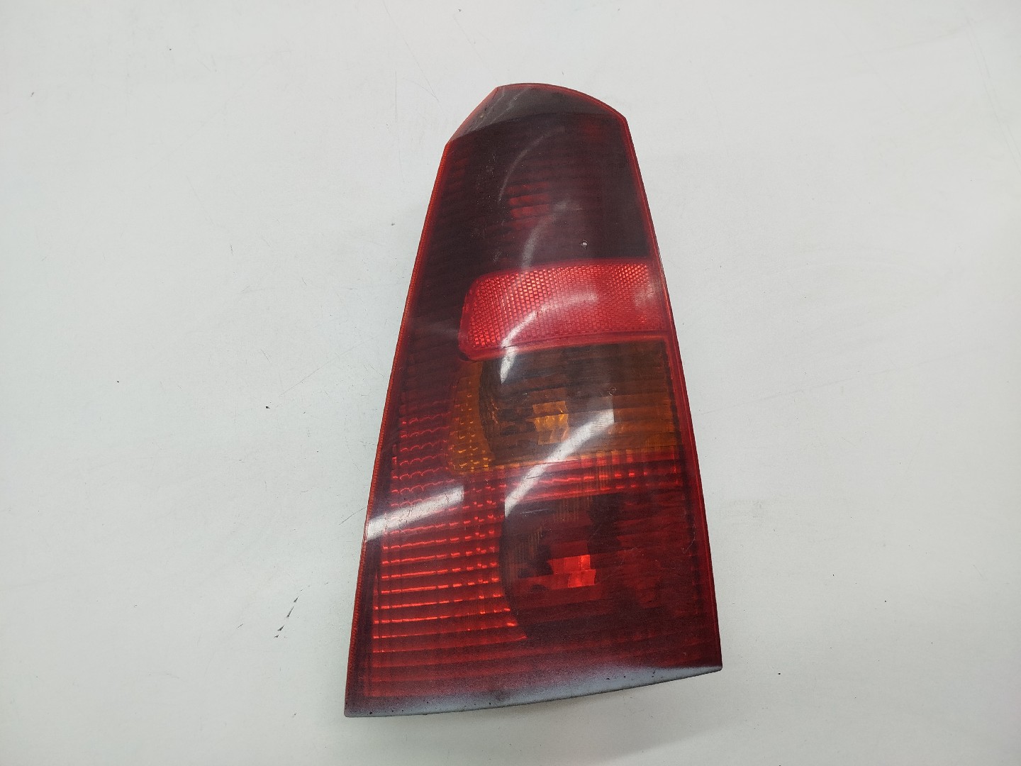 Farolim Stop Esquerdo FORD FOCUS Turnier (DNW) | 99 - 07 Imagem-5