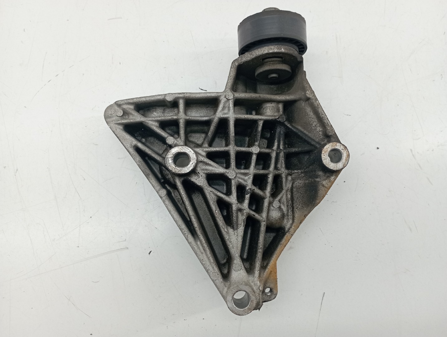 Suporte de Compressor de Ar Condicionado RENAULT CLIO II (BB_, CB_) | 98 -  Imagem-4