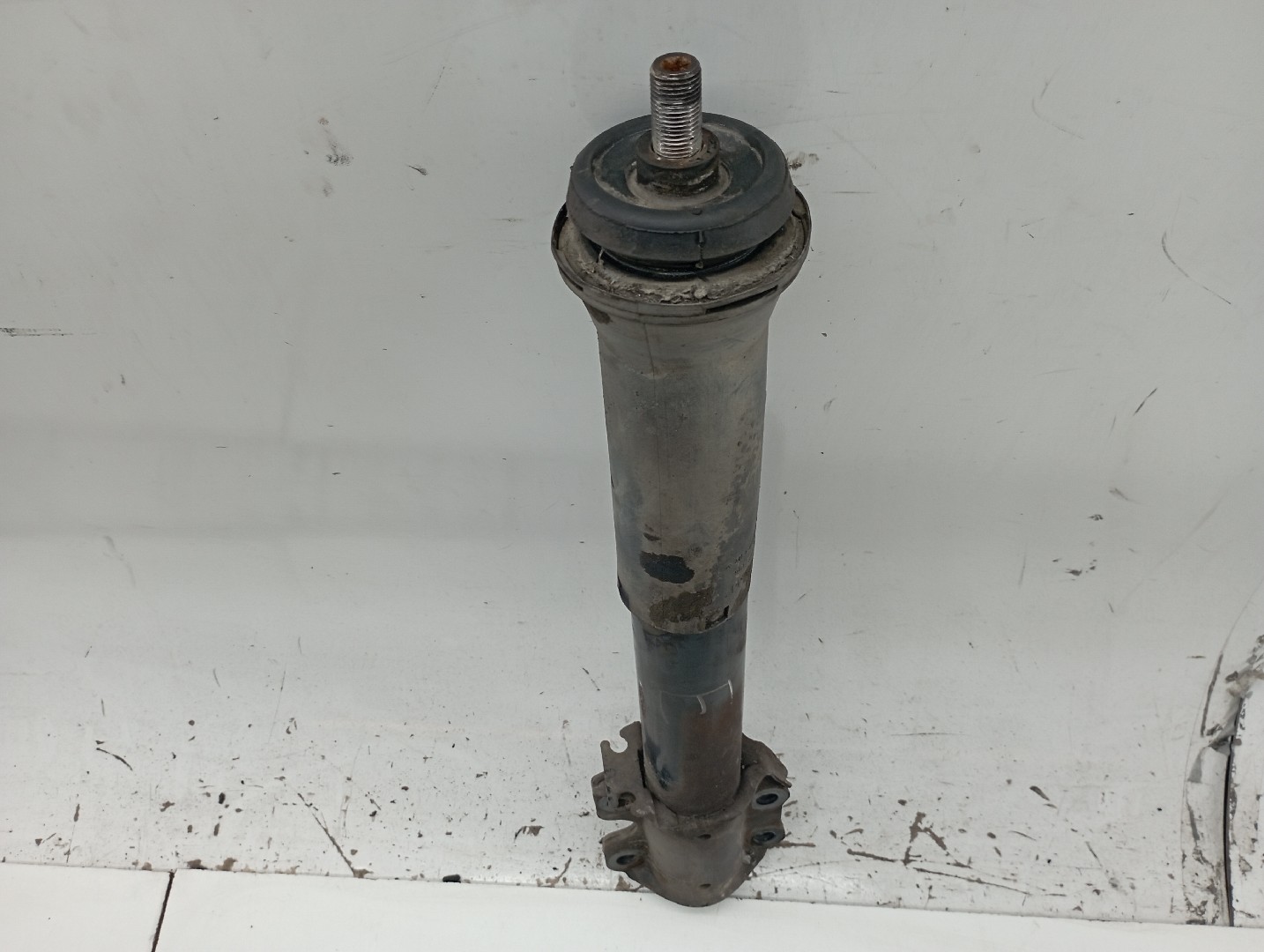 Amortecedor frente esquerdo MERCEDES-BENZ SPRINTER 3-t Caixa (903) | 95 - 06 Imagem-3