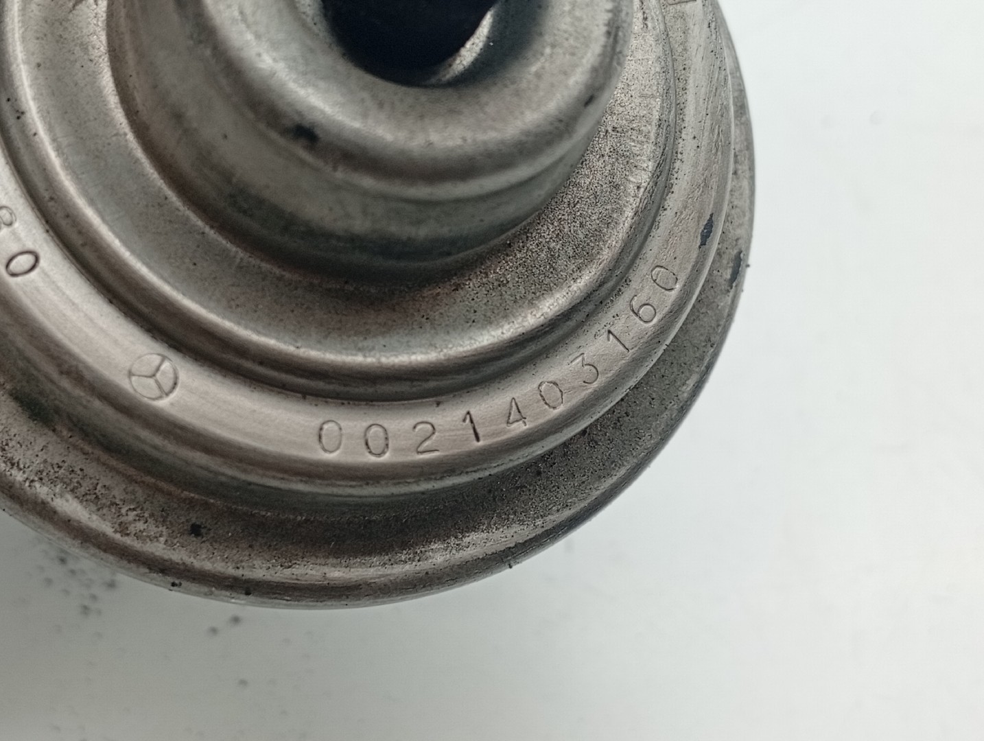 EGR Válvula MERCEDES-BENZ SPRINTER 3-t Caixa (903) | 95 - 06 Imagem-2