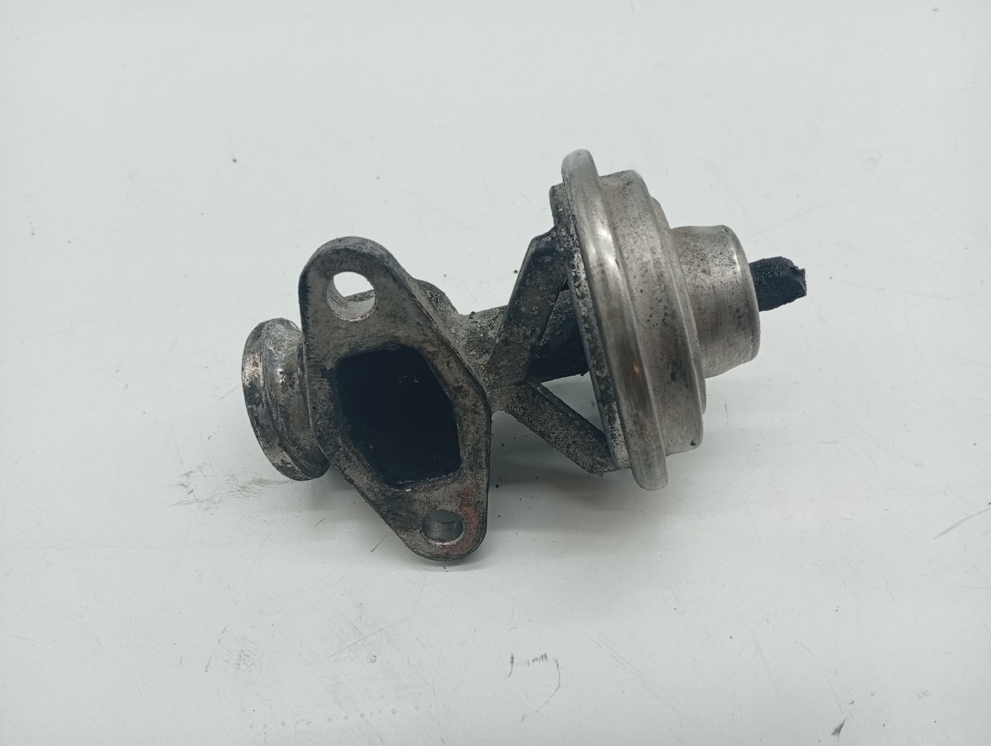 EGR Válvula MERCEDES-BENZ SPRINTER 3-t Caixa (903) | 95 - 06 Imagem-1