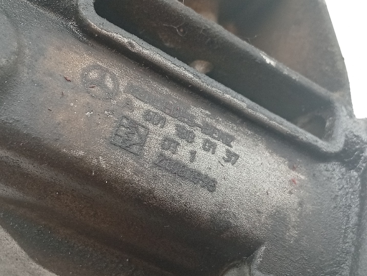 Radiador do Óleo MERCEDES-BENZ SPRINTER 3-t Caixa (903) | 95 - 06 Imagem-2