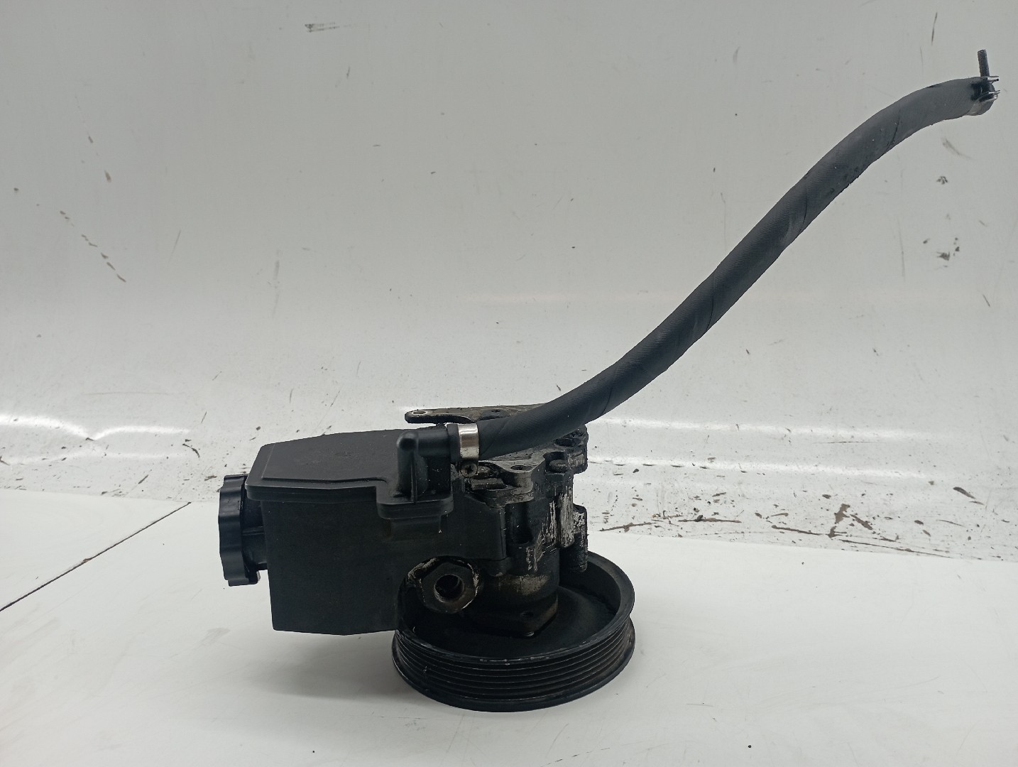 Bomba de direção MERCEDES-BENZ SPRINTER 3-t Caixa (903) | 95 - 06 Imagem-5