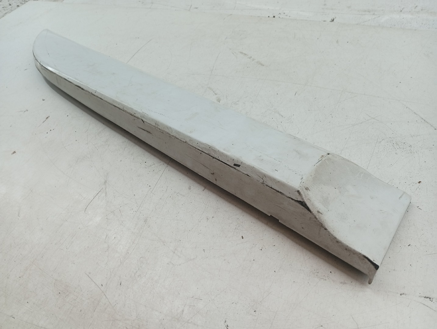 Friso da porta RENAULT MEGANE III Grandtour (KZ0/1) | 08 -  Imagem-1