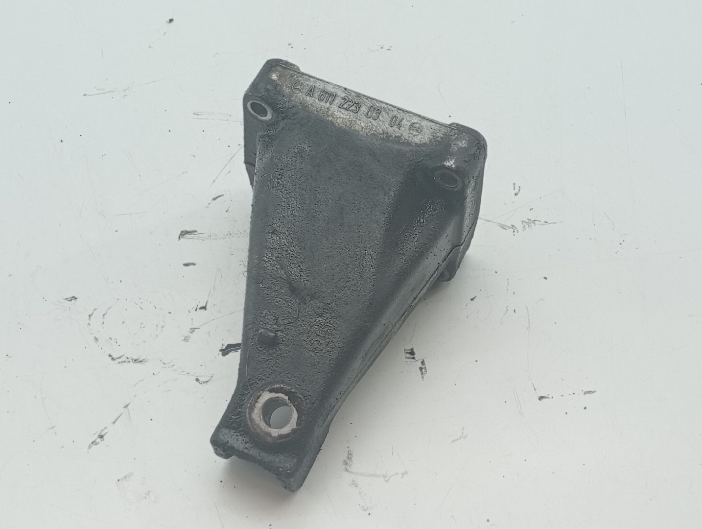 Suporte MERCEDES-BENZ SPRINTER 3-t Caixa (903) | 95 - 06 Imagem-3