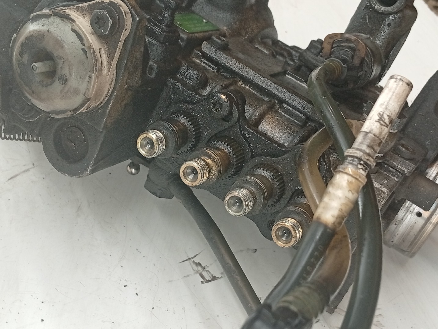 Bomba de injecção MERCEDES-BENZ SPRINTER 3-t Caixa (903) | 95 - 06 Imagem-4