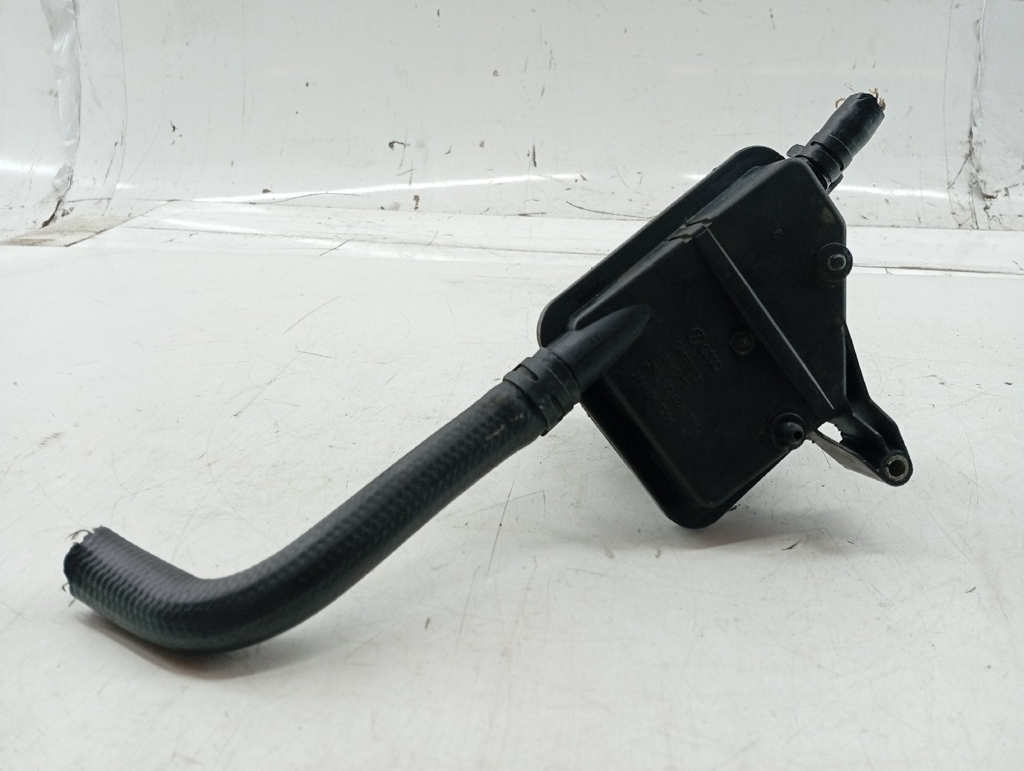 Reservatorio do oleo da direção VOLKSWAGEN GOLF IV (1J1) | 97 - 07 Imagem-4