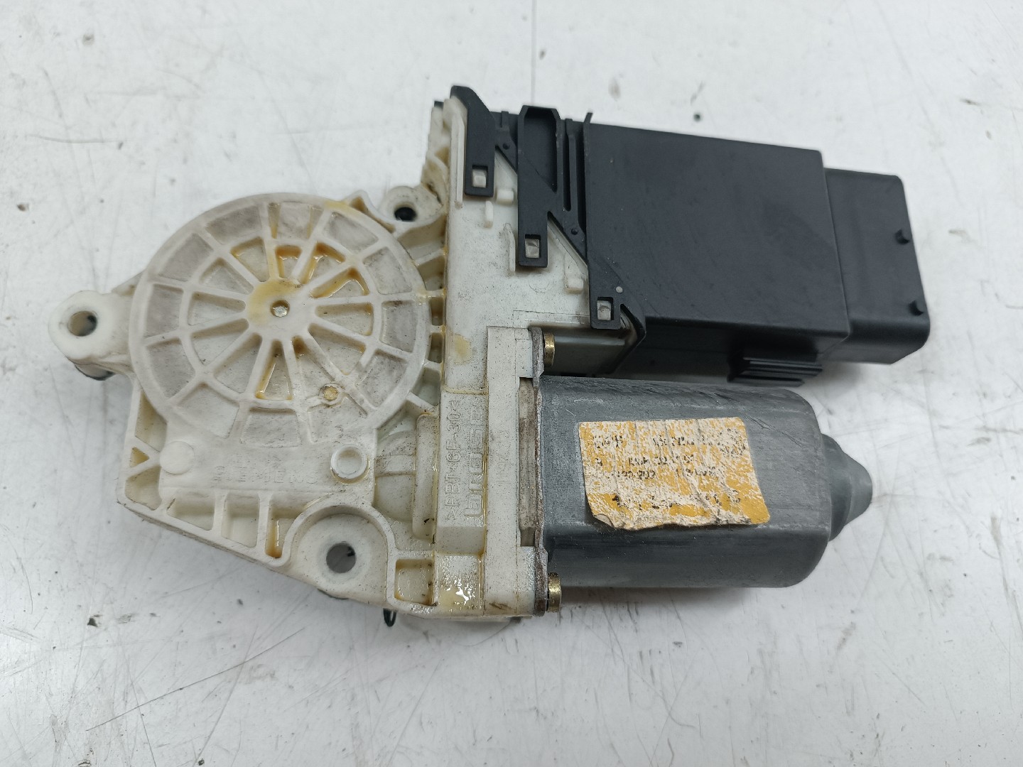 Motor de vidro frente esquerdo VOLKSWAGEN GOLF IV (1J1) | 97 - 07