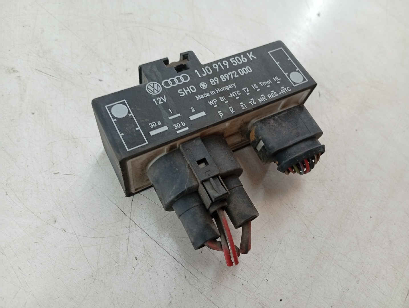 Modulo / Rele Termo Ventilador VOLKSWAGEN GOLF IV (1J1) | 97 - 07 Imagem-1