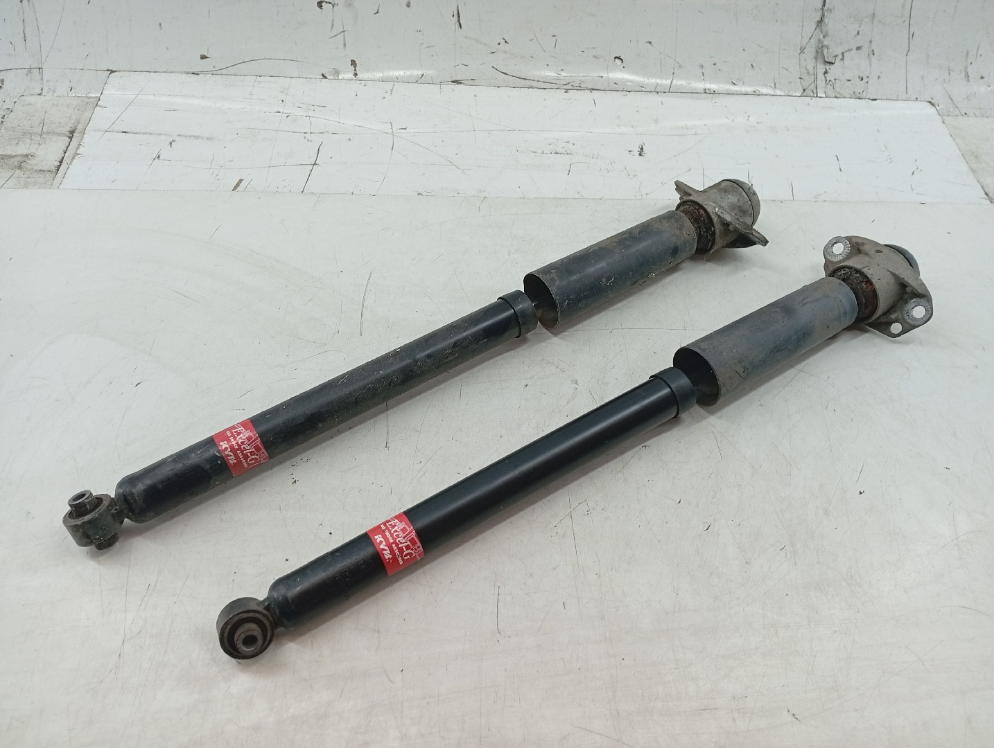 Amortecedores traseiros VOLKSWAGEN GOLF IV (1J1) | 97 - 07