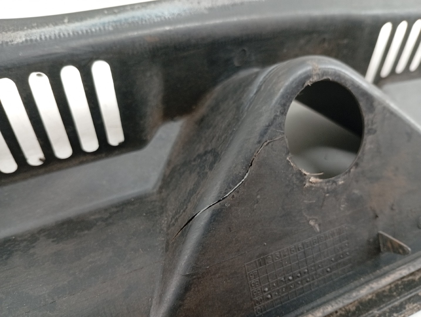 Grelha de torpedo VOLKSWAGEN GOLF IV (1J1) | 97 - 07 Imagem-2