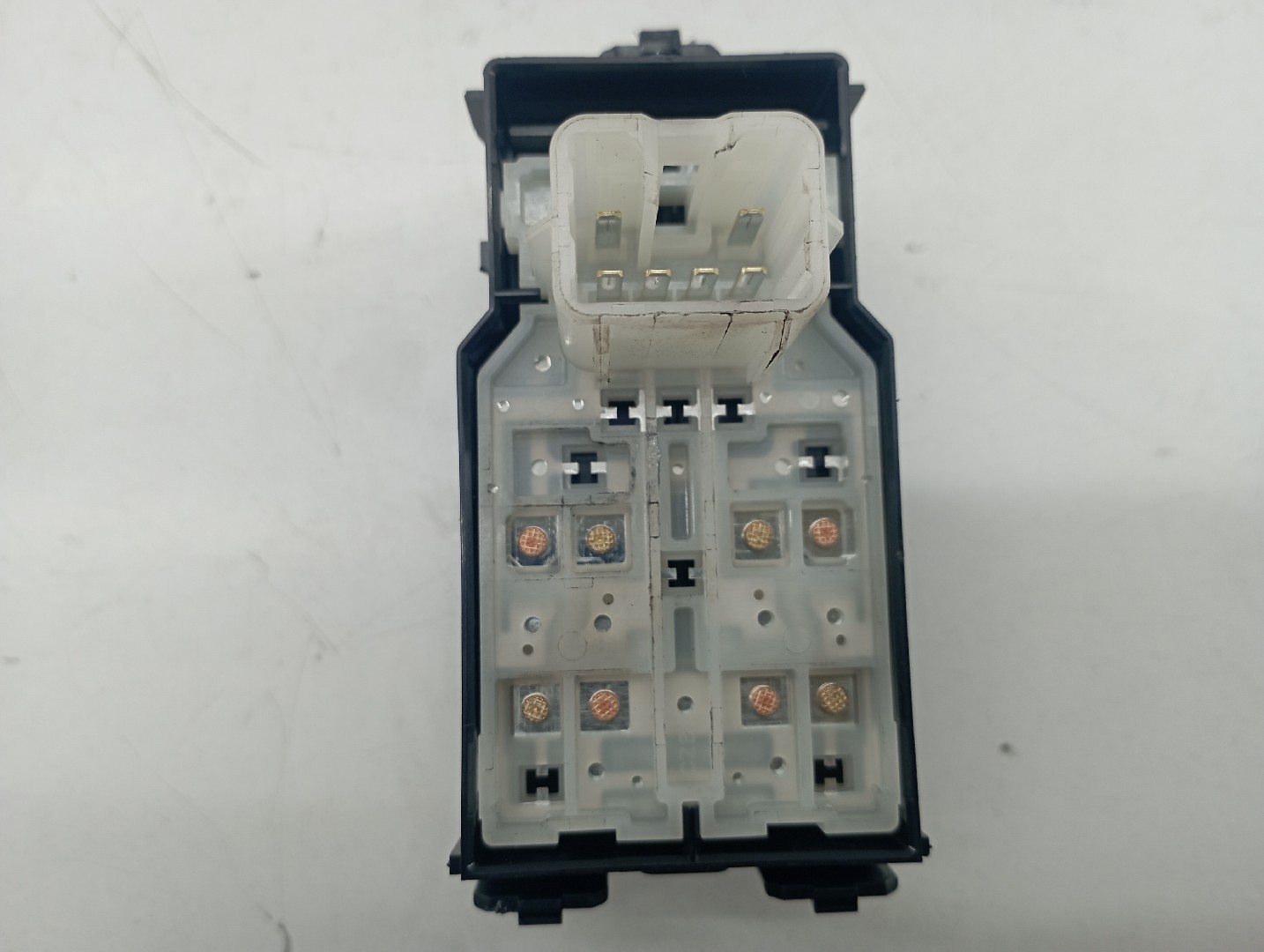 Comutador de vidro frente esquerdo CITROEN C1 II (PA_, PS_) | 14 -  Imagem-3