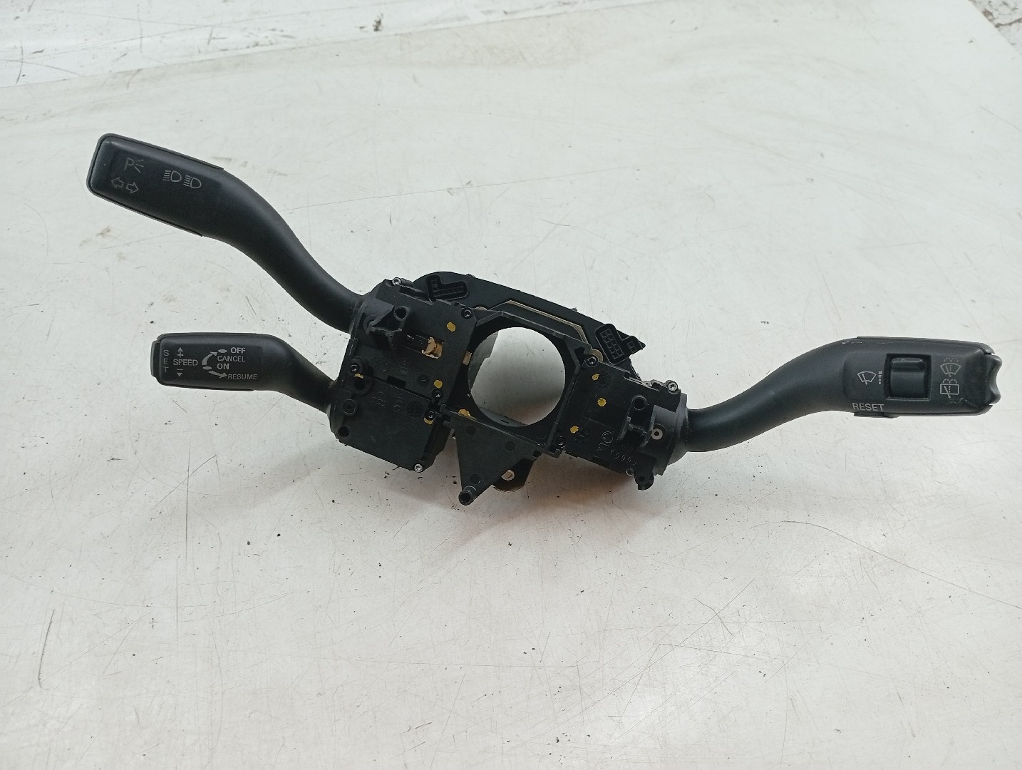 Comutador de Luzes /Piscas /Limpa Para-Brisas AUDI A4 Avant (8ED, B7) | 04 - 08