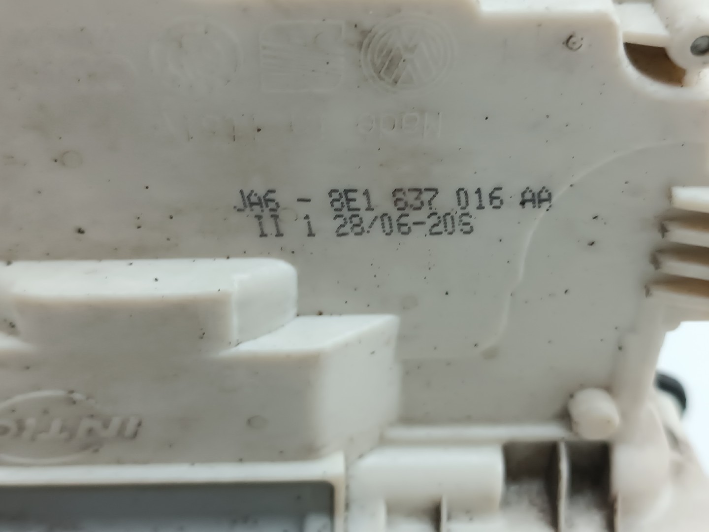 Fecho da Porta Frente Direito AUDI A4 Avant (8ED, B7) | 04 - 08 Imagem-1