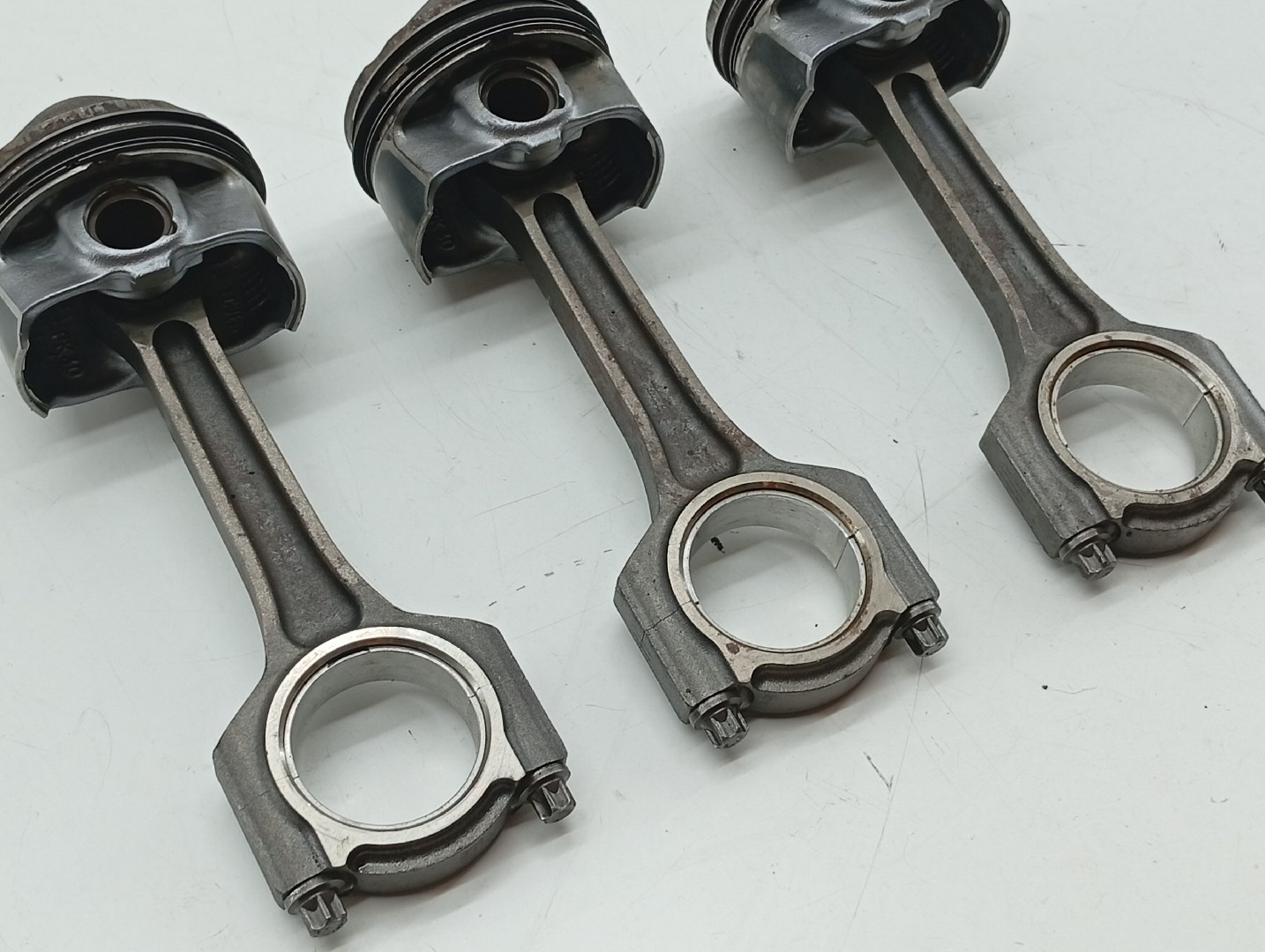 Pistão FORD FOCUS III Caixa/Hatchback | 11 -  Imagem-2