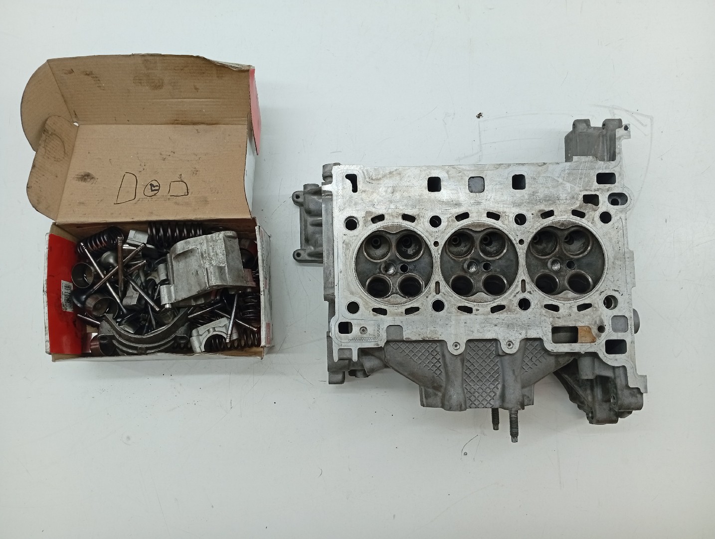 Cabeça do Motor FORD FOCUS III Caixa/Hatchback | 11 -  Imagem-7