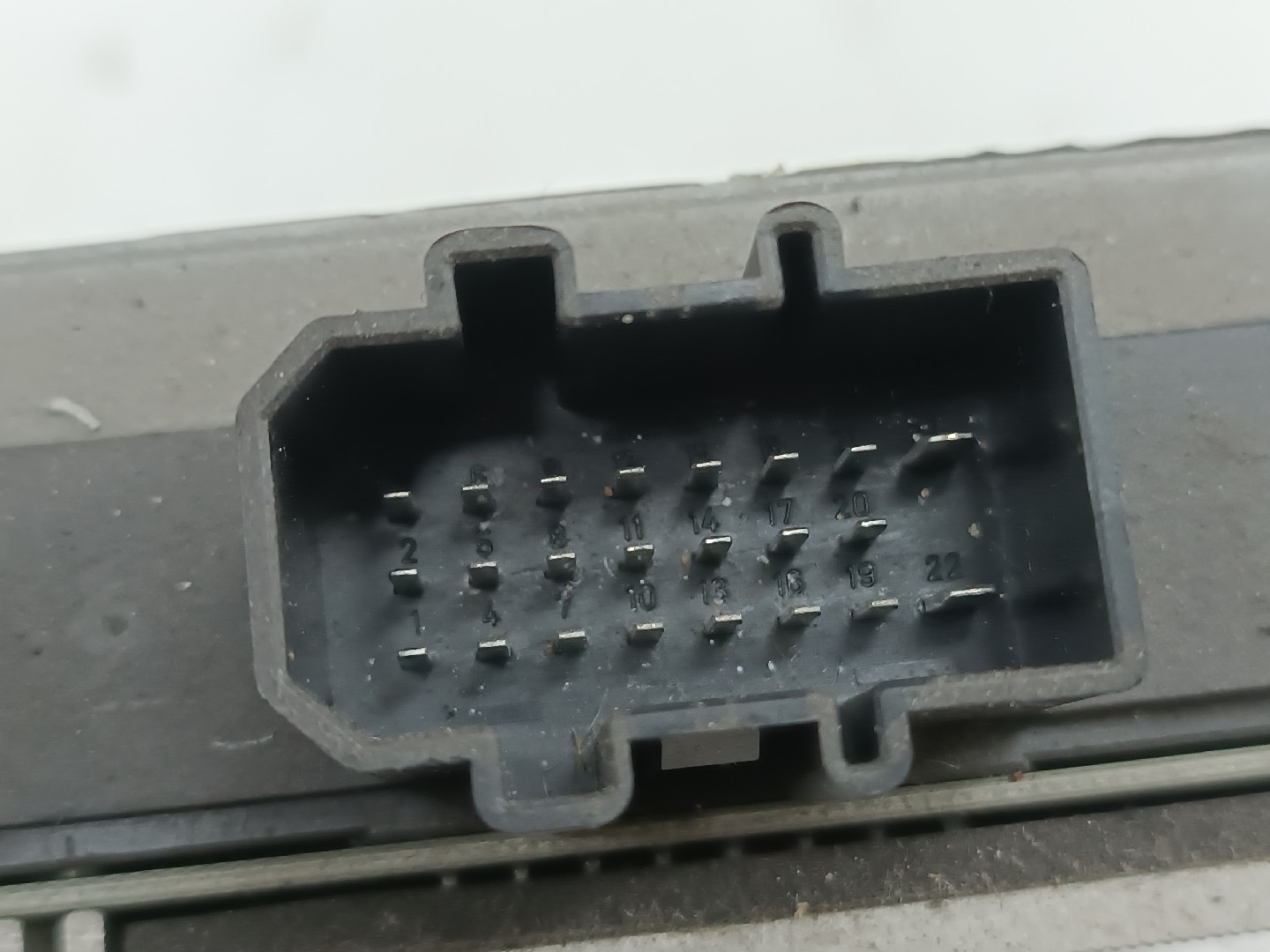 Amplificador de som AUDI A4 Avant (8ED, B7) | 04 - 08 Imagem-1