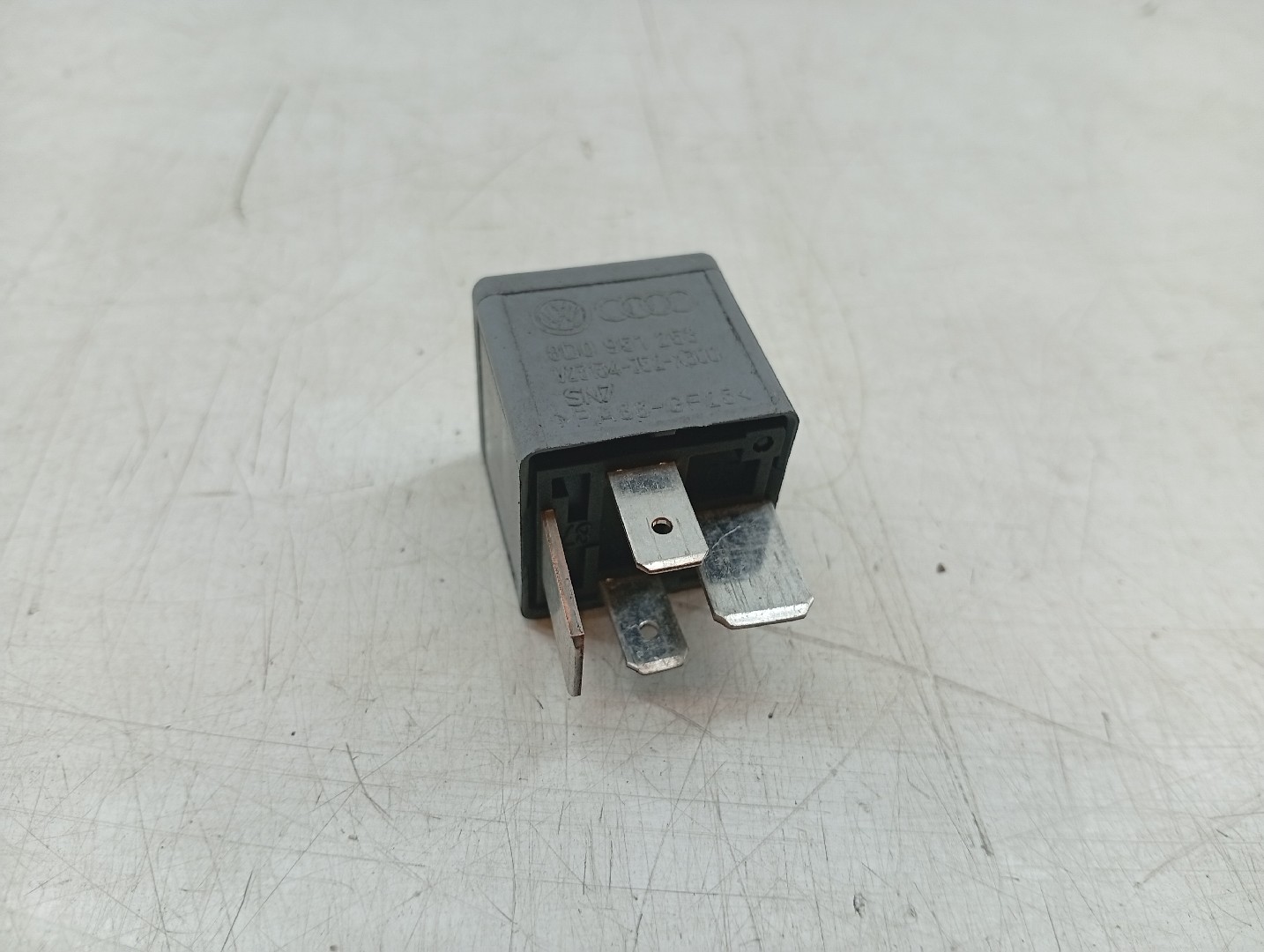 Relés AUDI A4 Avant (8ED, B7) | 04 - 08 Imagem-4