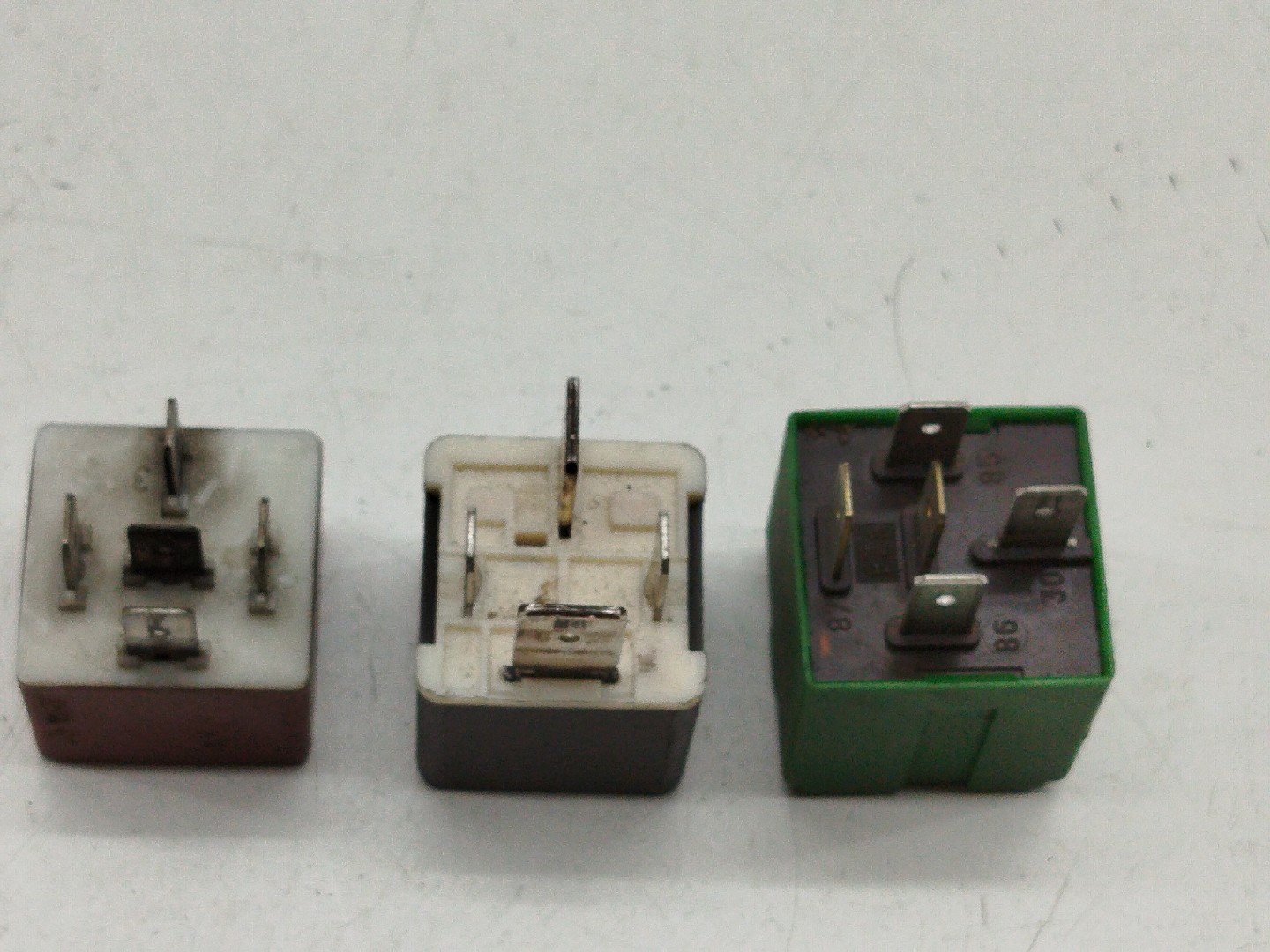 Relés MERCEDES-BENZ SPRINTER 3-t Caixa (903) | 95 - 06 Imagem-3