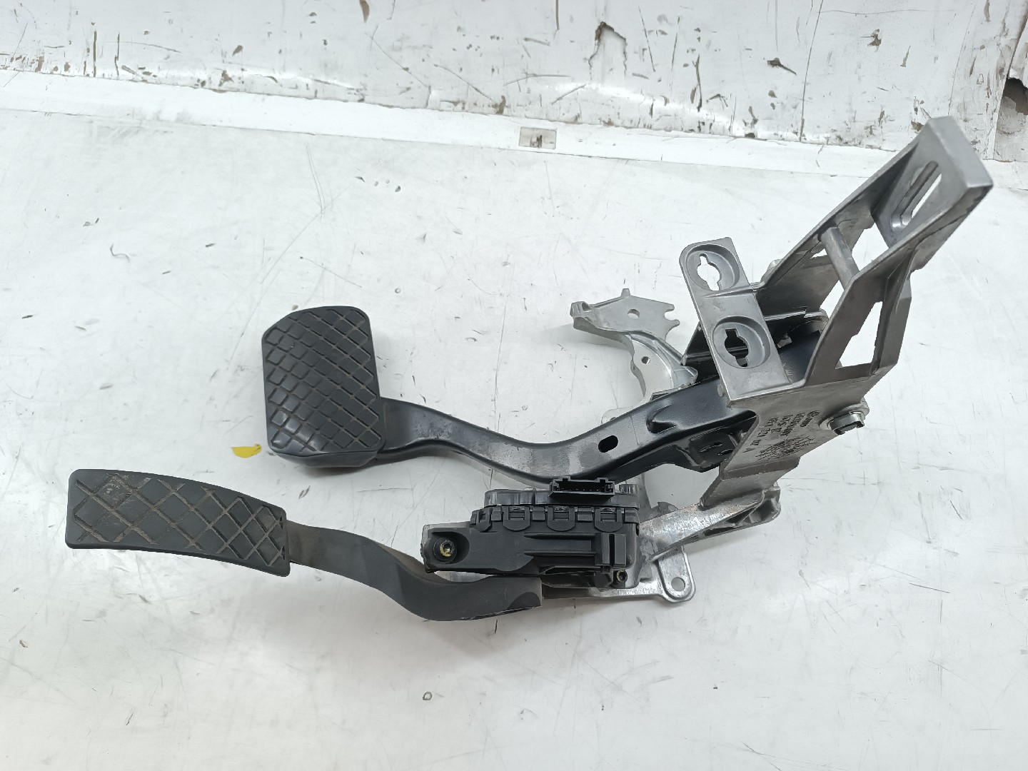 Pedal acelerador e travão AUDI A4 Avant (8ED, B7) | 04 - 08