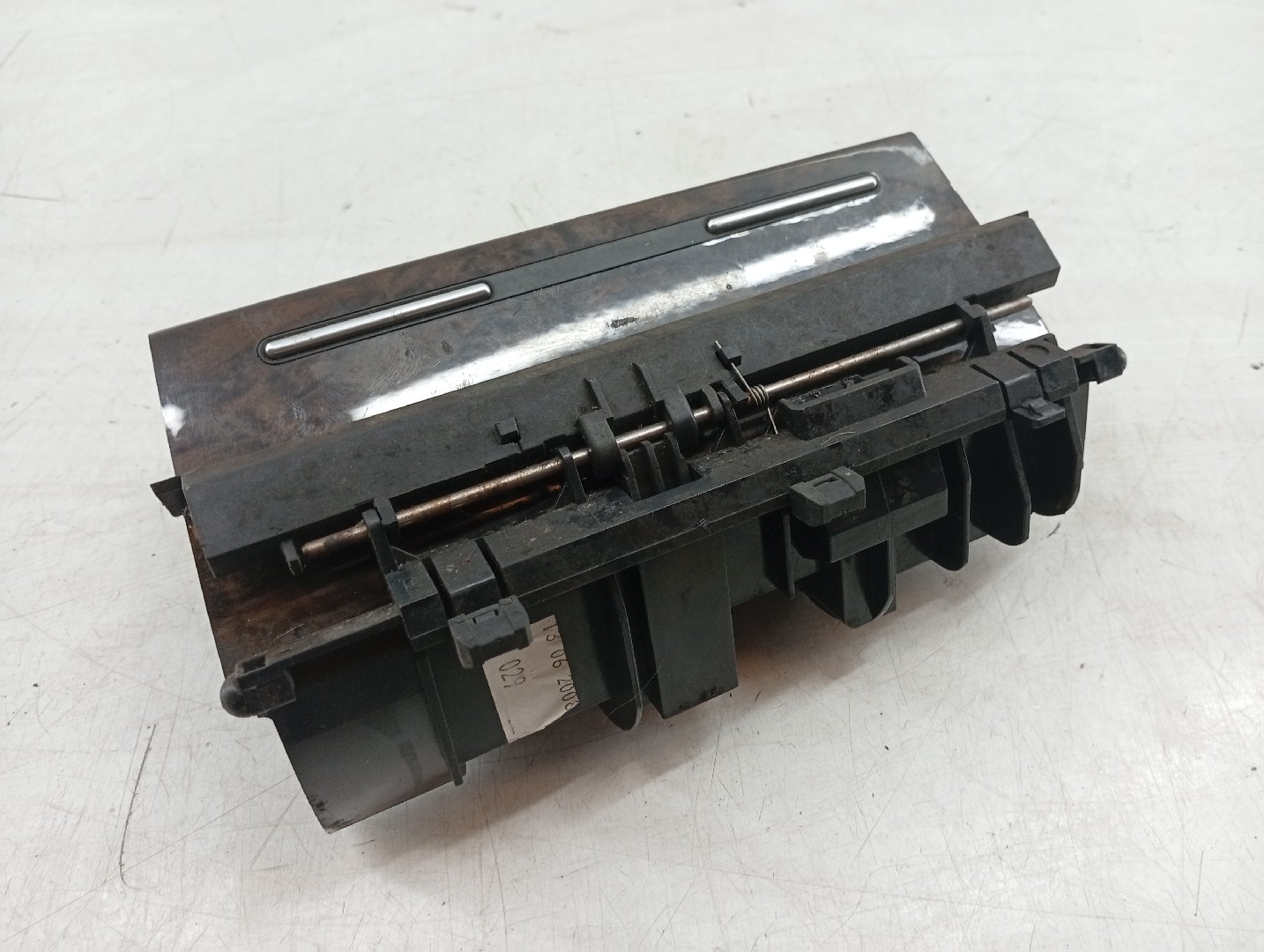 Cinzeiro AUDI A4 Avant (8ED, B7) | 04 - 08 Imagem-1