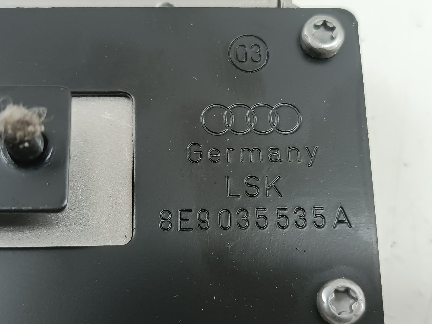 Módulo de antena digital AUDI A4 Avant (8ED, B7) | 04 - 08 Imagem-1