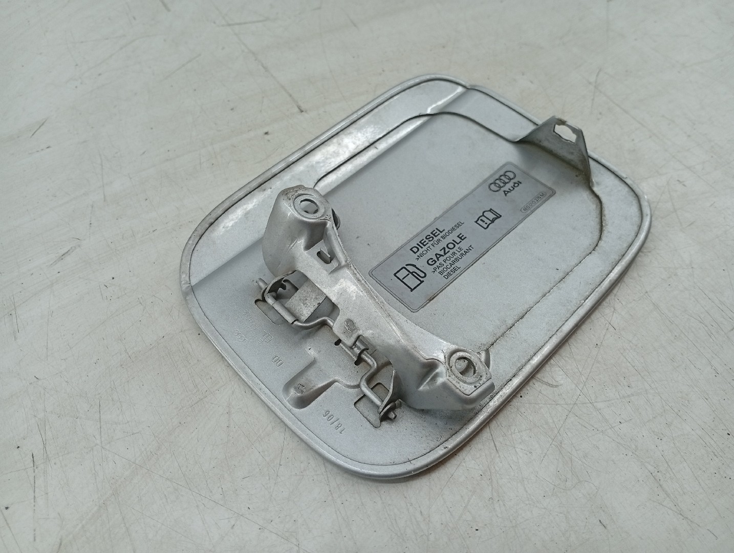 Tampa do Depósito de Combustível AUDI A4 Avant (8ED, B7) | 04 - 08 Imagem-3