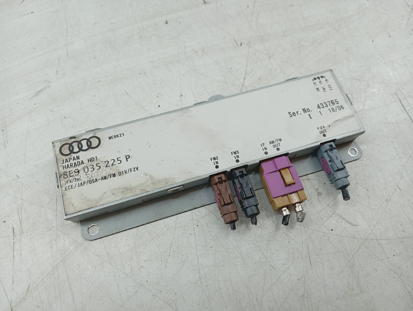 Amplificador de antena AUDI A4 Avant (8ED, B7) | 04 - 08 Imagem-4