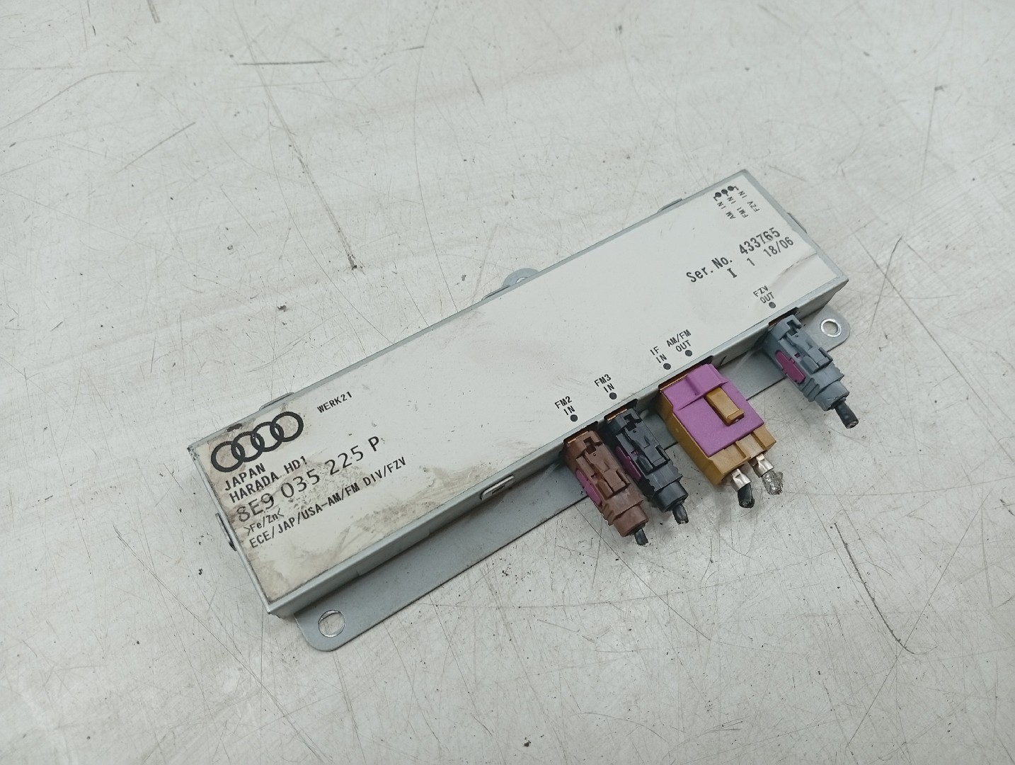 Amplificador de antena AUDI A4 Avant (8ED, B7) | 04 - 08