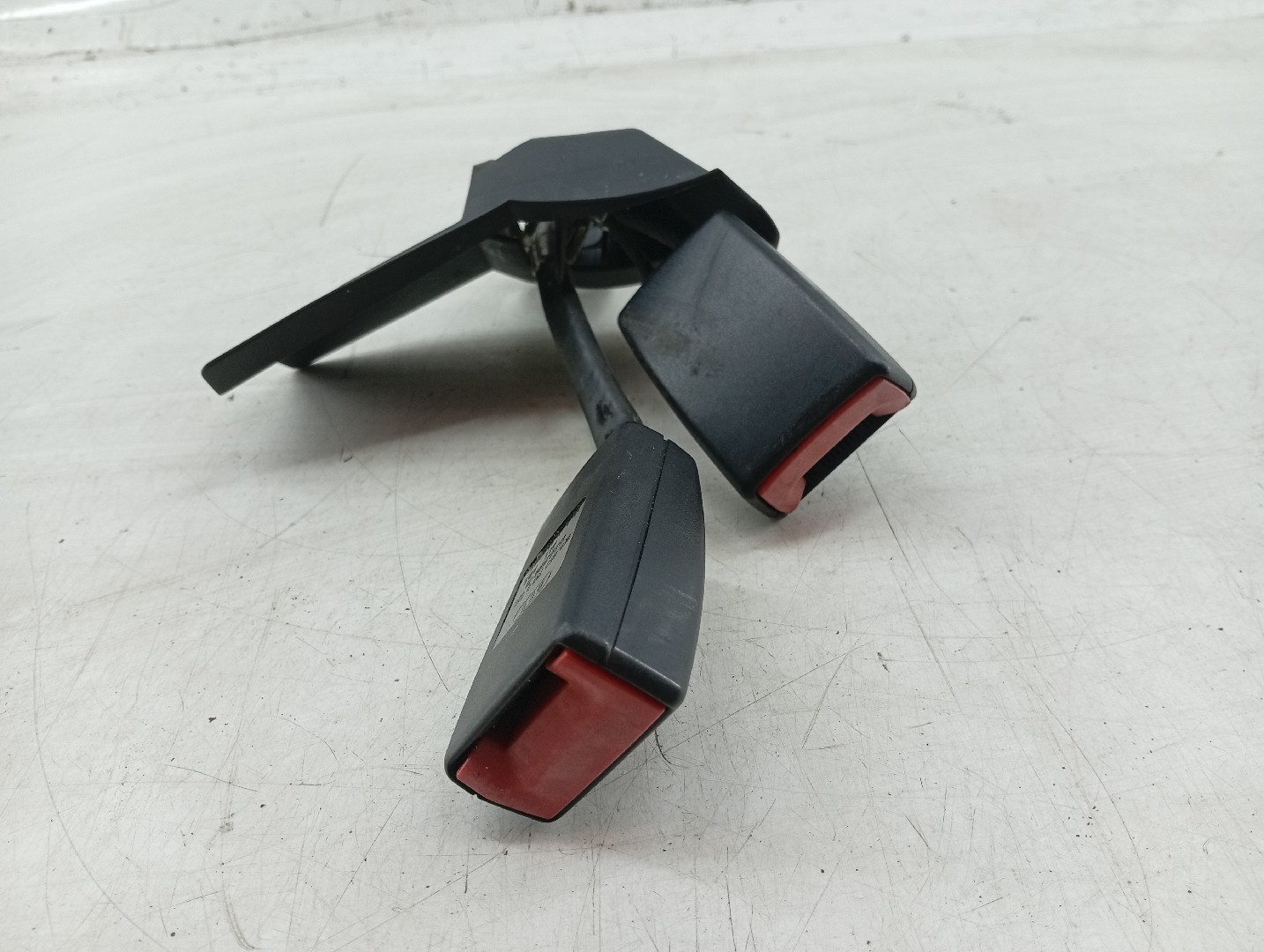 Encaixe cinto traseiro AUDI A4 Avant (8ED, B7) | 04 - 08 Imagem-2