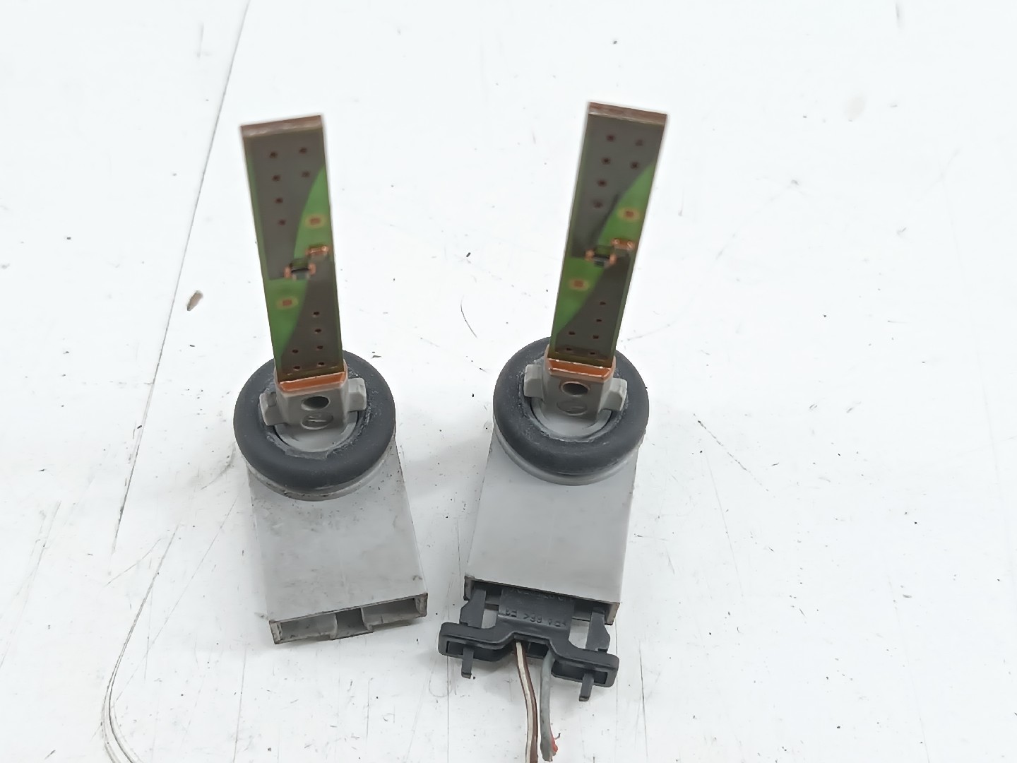 Sensor de temperatura AUDI A4 Avant (8ED, B7) | 04 - 08 Imagem-2