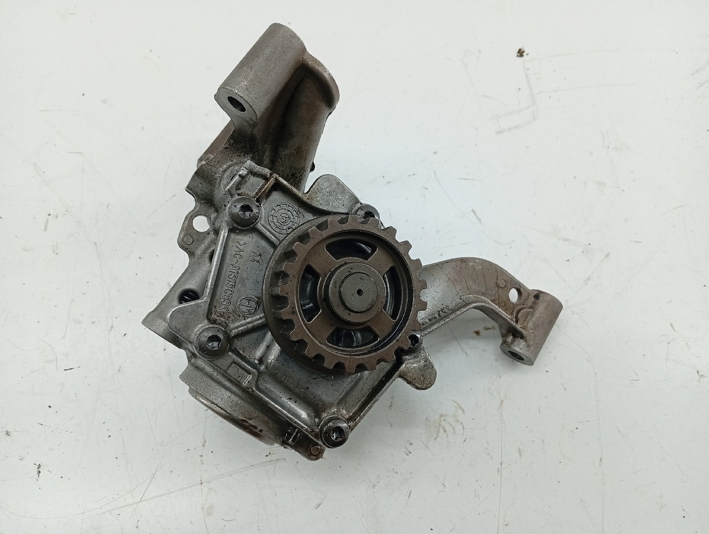 Bomba de óleo FORD FOCUS III Caixa/Hatchback | 11 - 