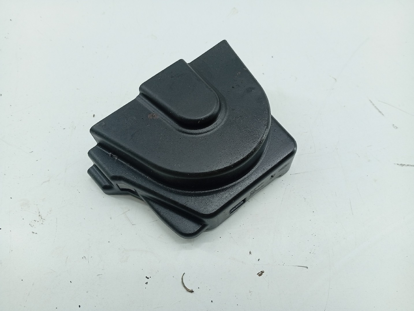 Proteção FORD FOCUS III Caixa/Hatchback | 11 - 