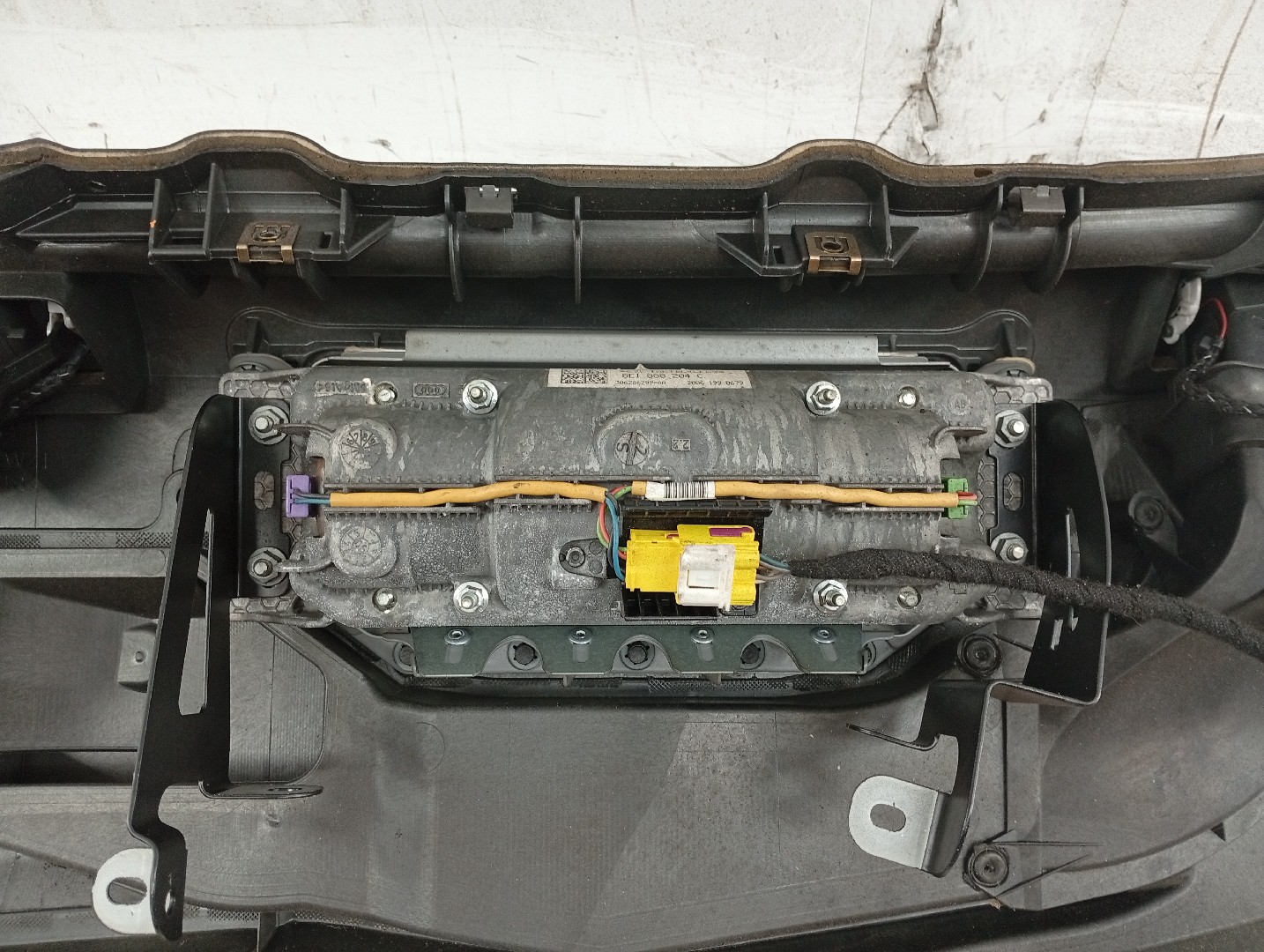 Tablier com airbag de passageiro AUDI A4 Avant (8ED, B7) | 04 - 08 Imagem-2