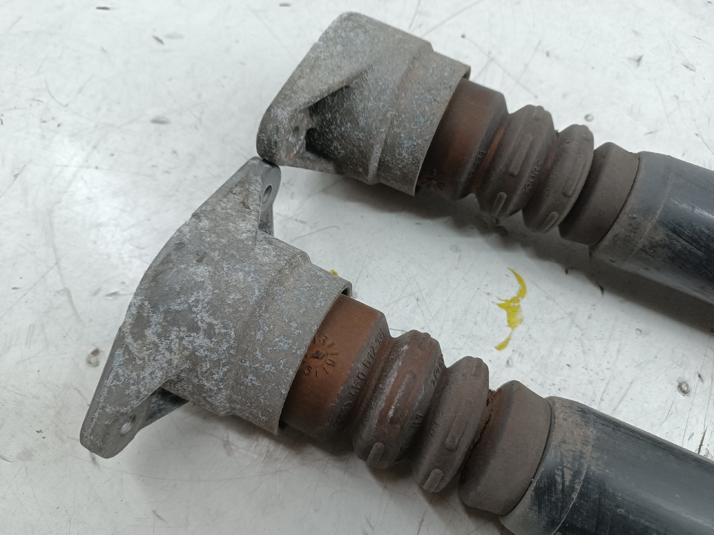 Amortecedores traseiros AUDI A4 Avant (8ED, B7) | 04 - 08 Imagem-3