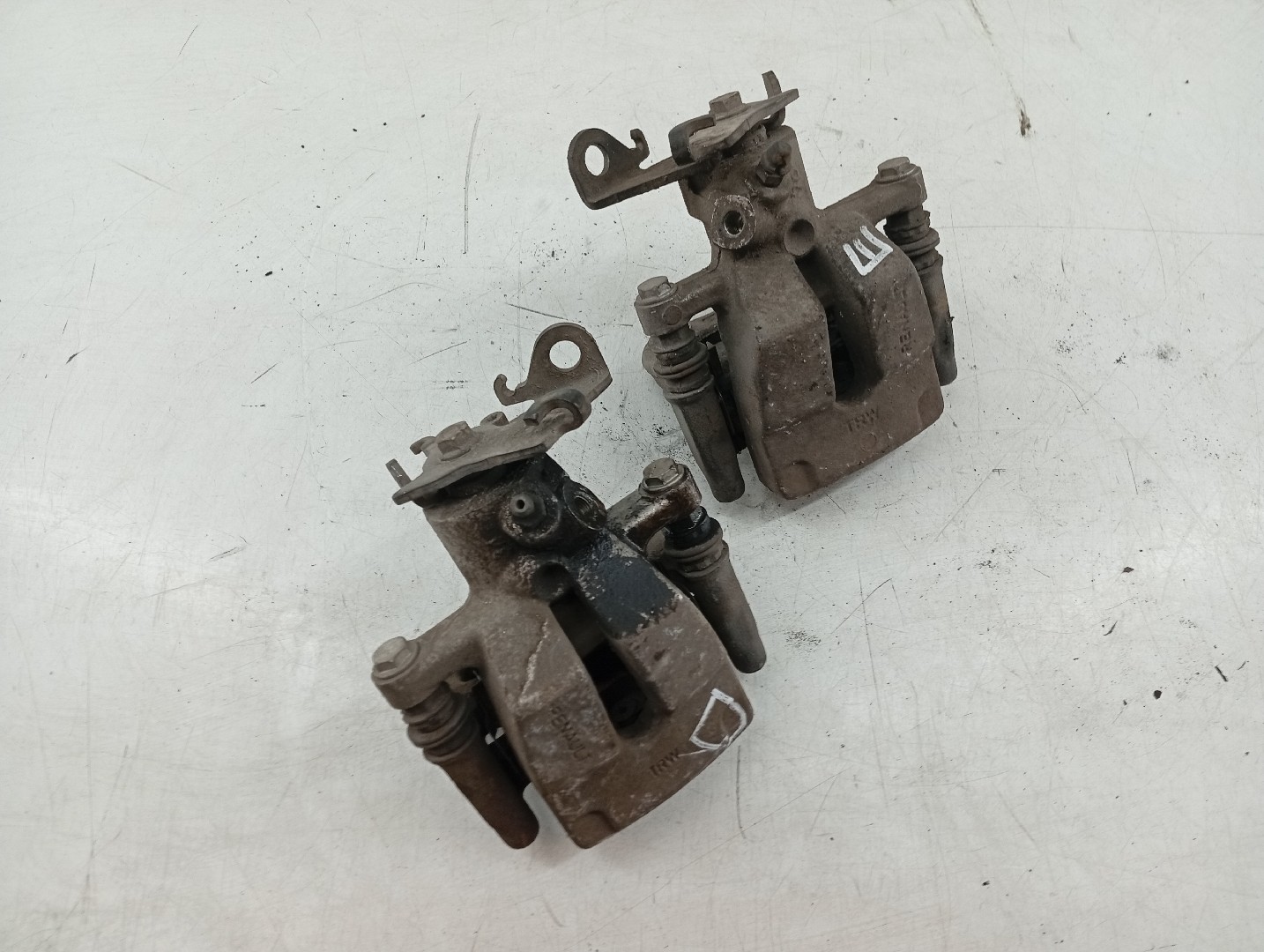 Conjunto (2) Pinças Travão RENAULT MEGANE II três volumes (LM0/1_) | 03 -  Imagem-4