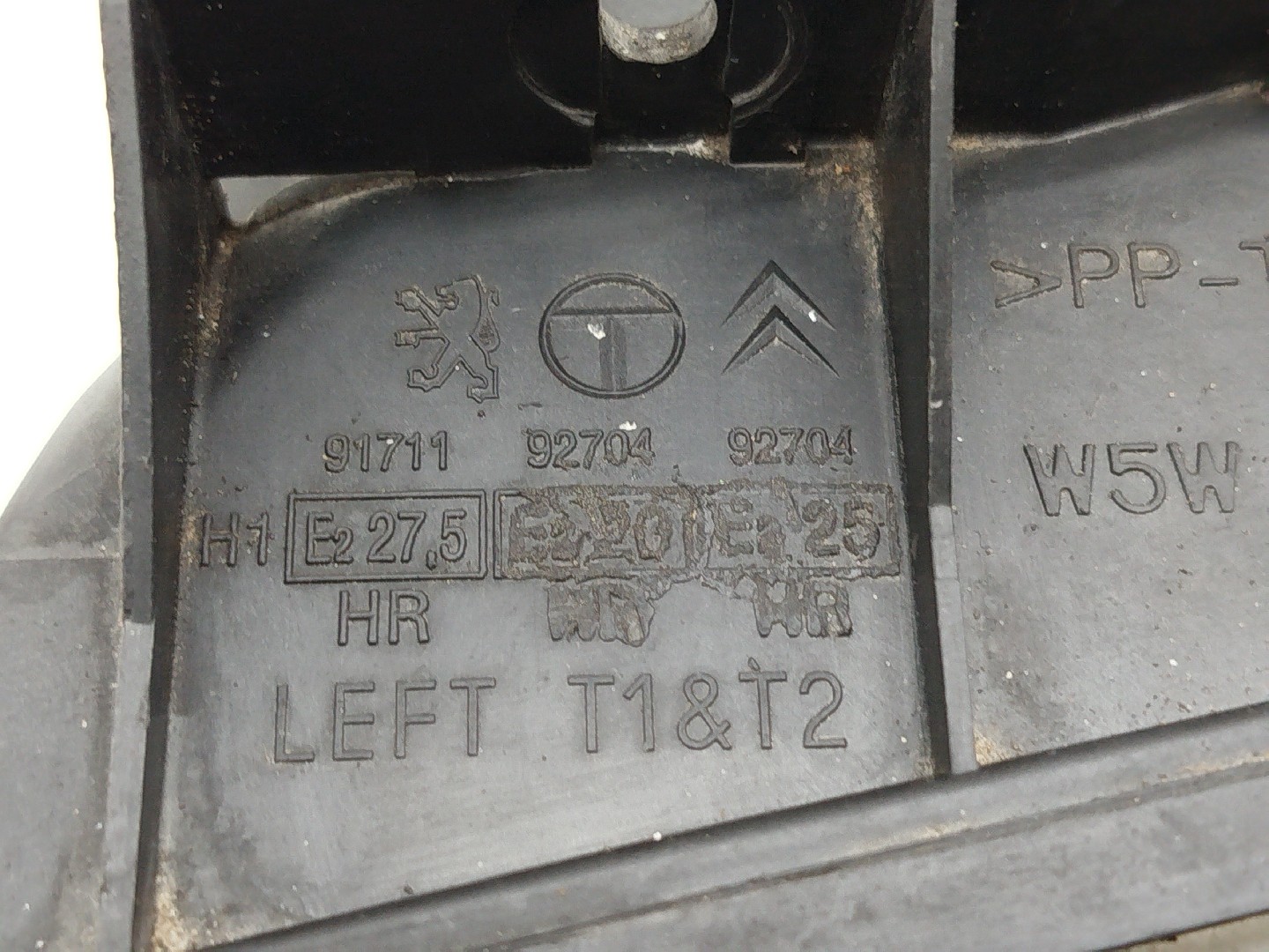 Ótica Esquerda CITROEN XANTIA Break (X1_, X2_) | 95 - 03 Imagem-2