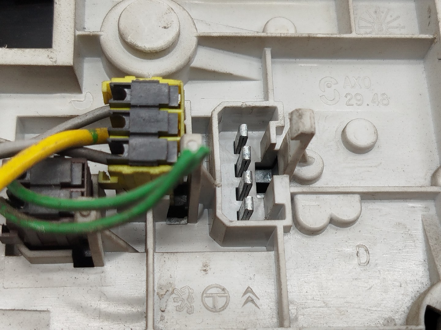 Farolim da Mala Direito CITROEN XANTIA Break (X1_, X2_) | 95 - 03 Imagem-2