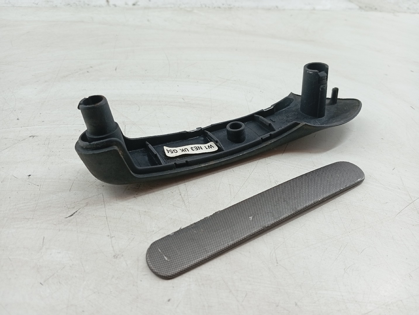 Puxador interior de porta traseira esquerda VOLKSWAGEN BORA Variant (1J6) | 99 - 05 Imagem-2