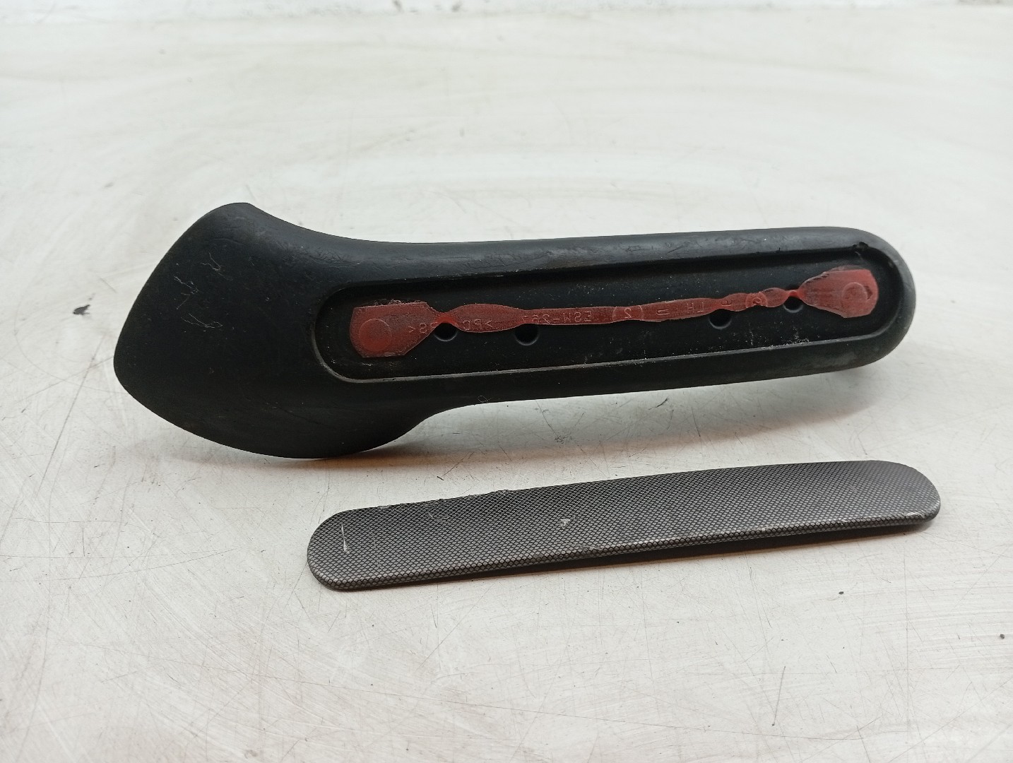 Puxador interior de porta traseira esquerda VOLKSWAGEN BORA Variant (1J6) | 99 - 05 Imagem-4