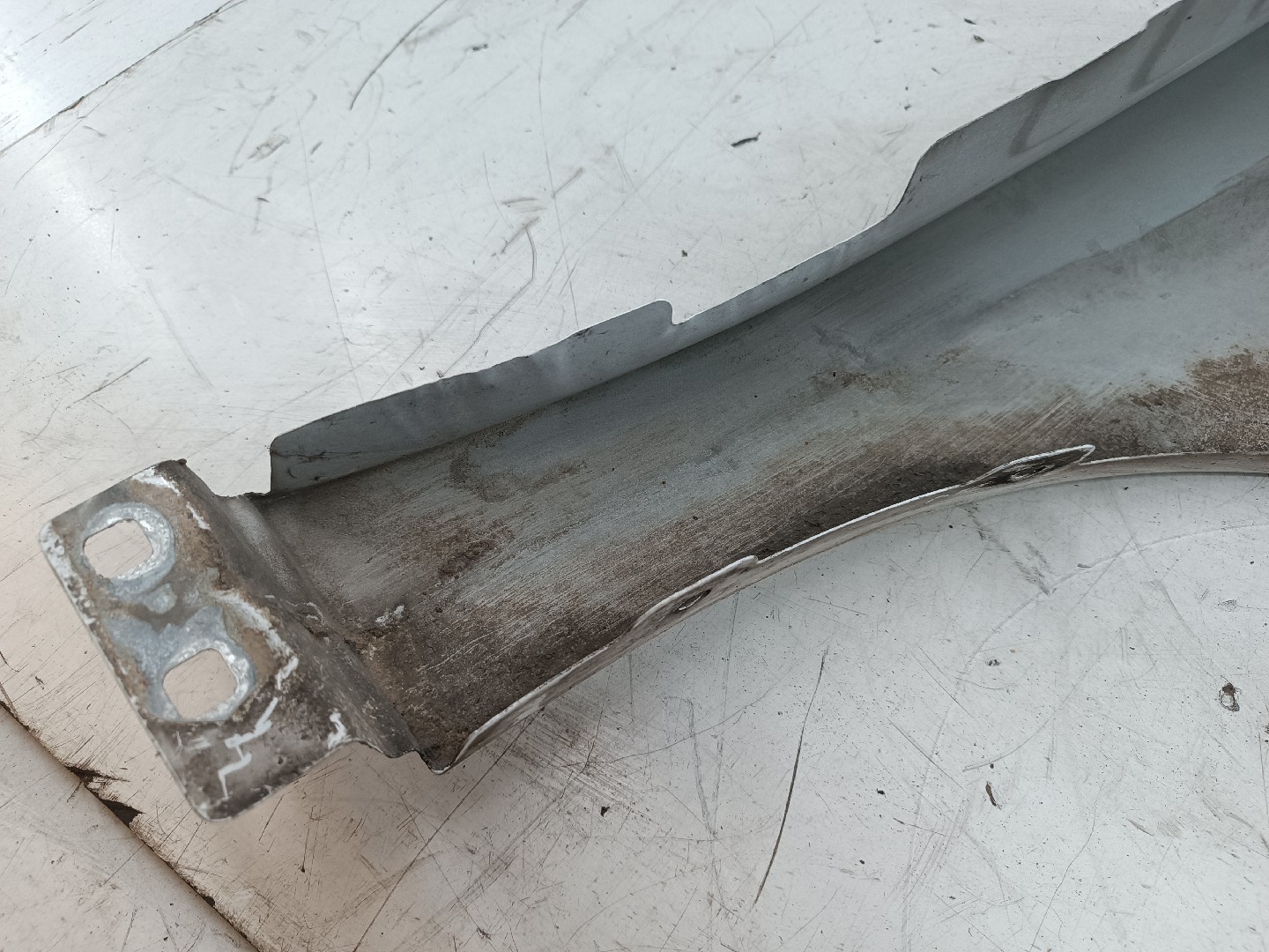 Guarda Lamas Esquerdo FORD TOURNEO COURIER B460 Kombi | 14 -  Imagem-2