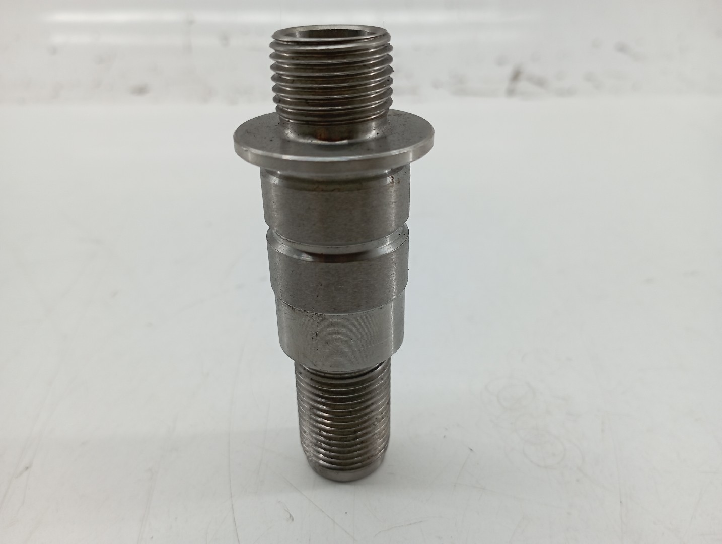 Parafuso FORD FOCUS III Caixa/Hatchback | 11 -  Imagem-1