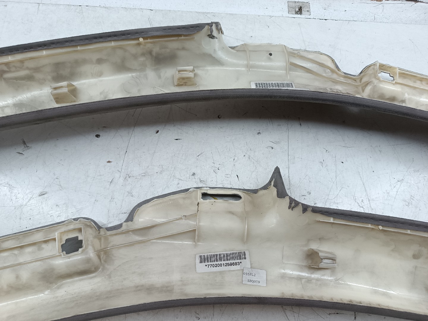 Moldura de pilar A AUDI A4 Avant (8E5, B6) | 00 - 05 Imagem-2