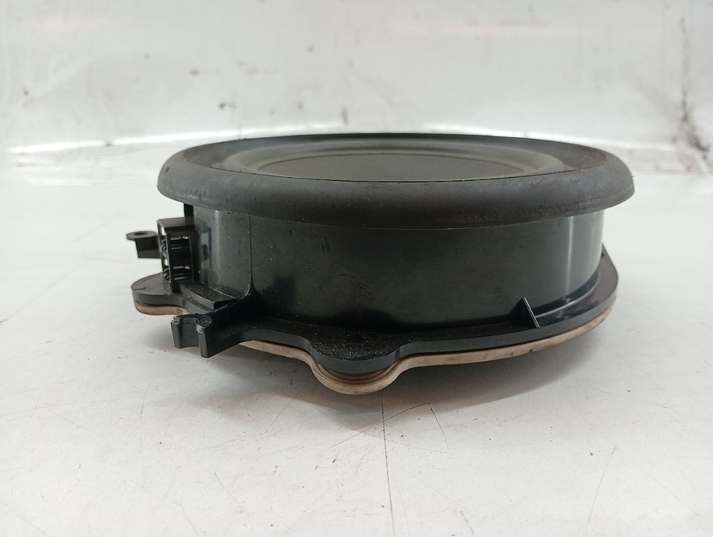 Coluna de som SEAT EXEO (3R2) | 08 - 13 Imagem-2