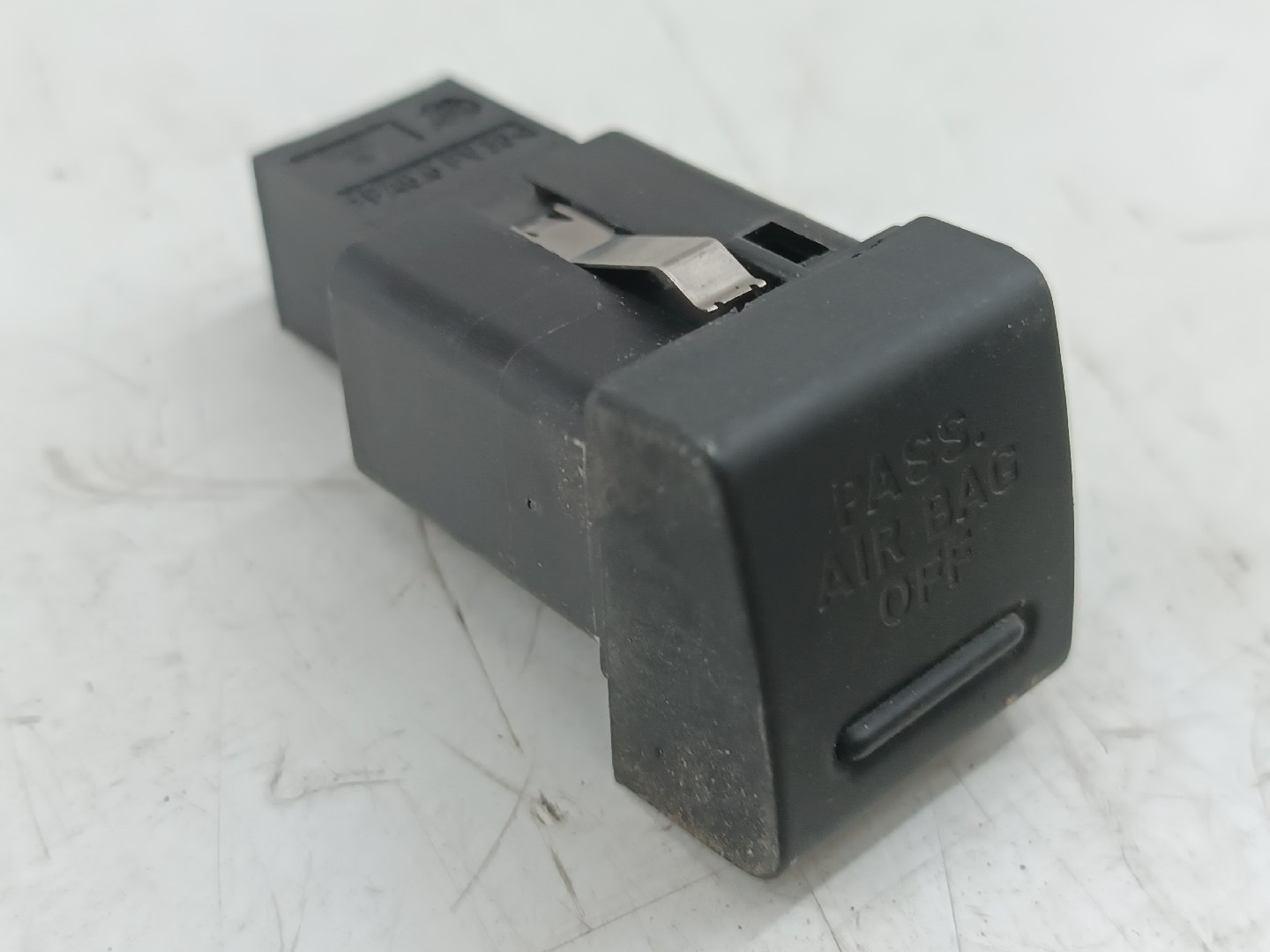 Botão de airbag de passageiro SEAT EXEO (3R2) | 08 - 13 Imagem-4