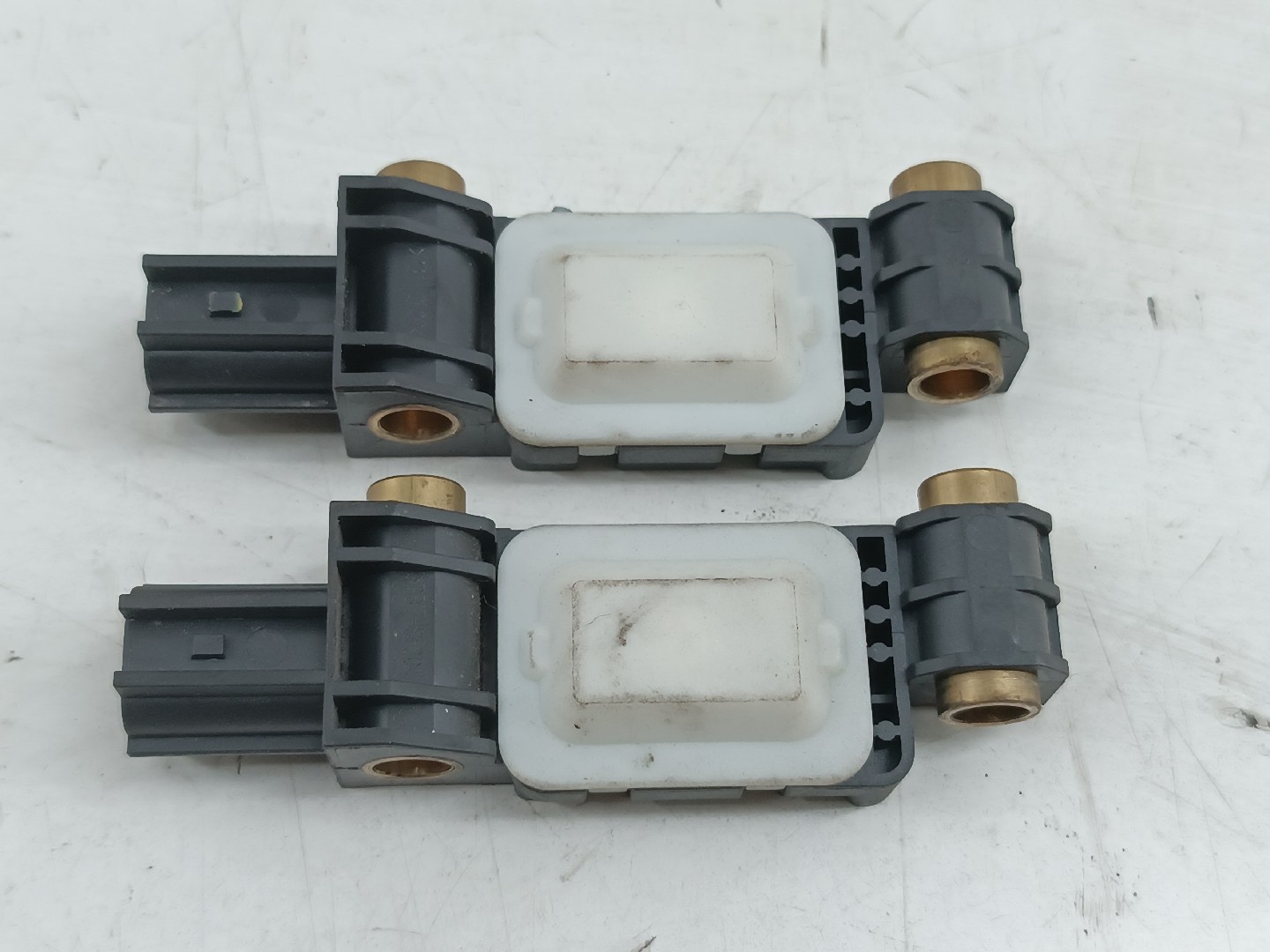 Sensores de impacto SEAT EXEO (3R2) | 08 - 13 Imagem-1