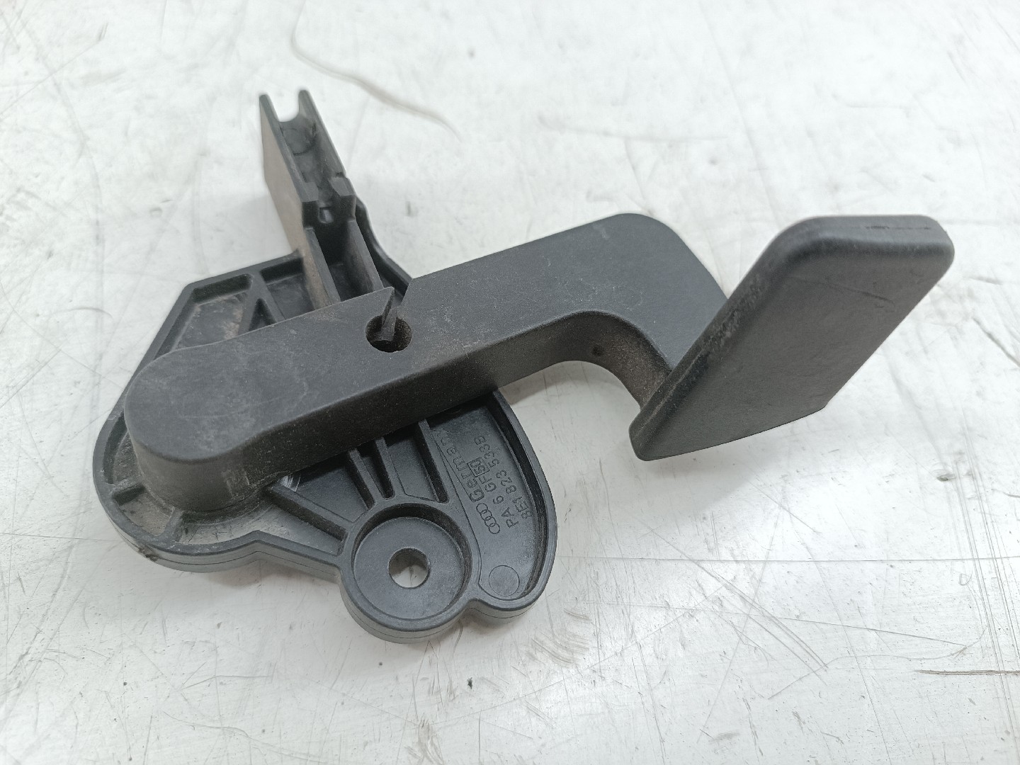 Alavanca de abertura de capô SEAT EXEO (3R2) | 08 - 13 Imagem-3